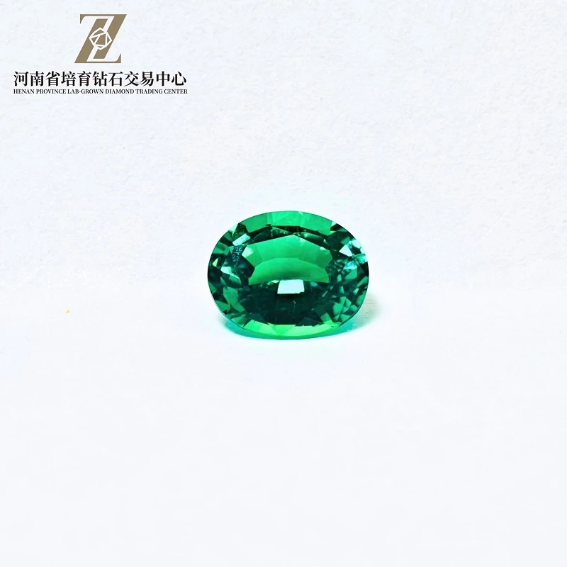 2,207 Carat Lab-Létrehozva kolumbiai-színes smaragd cabochon